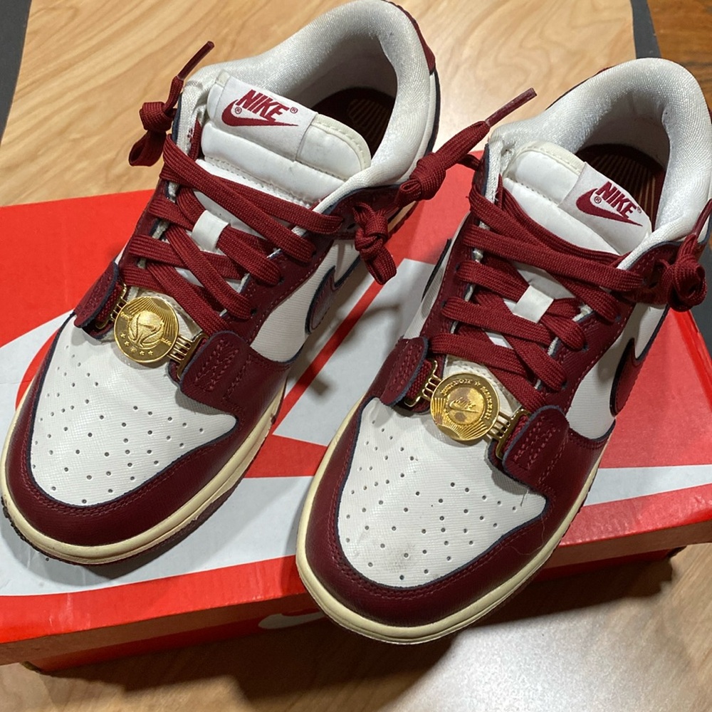 Nike dunk low